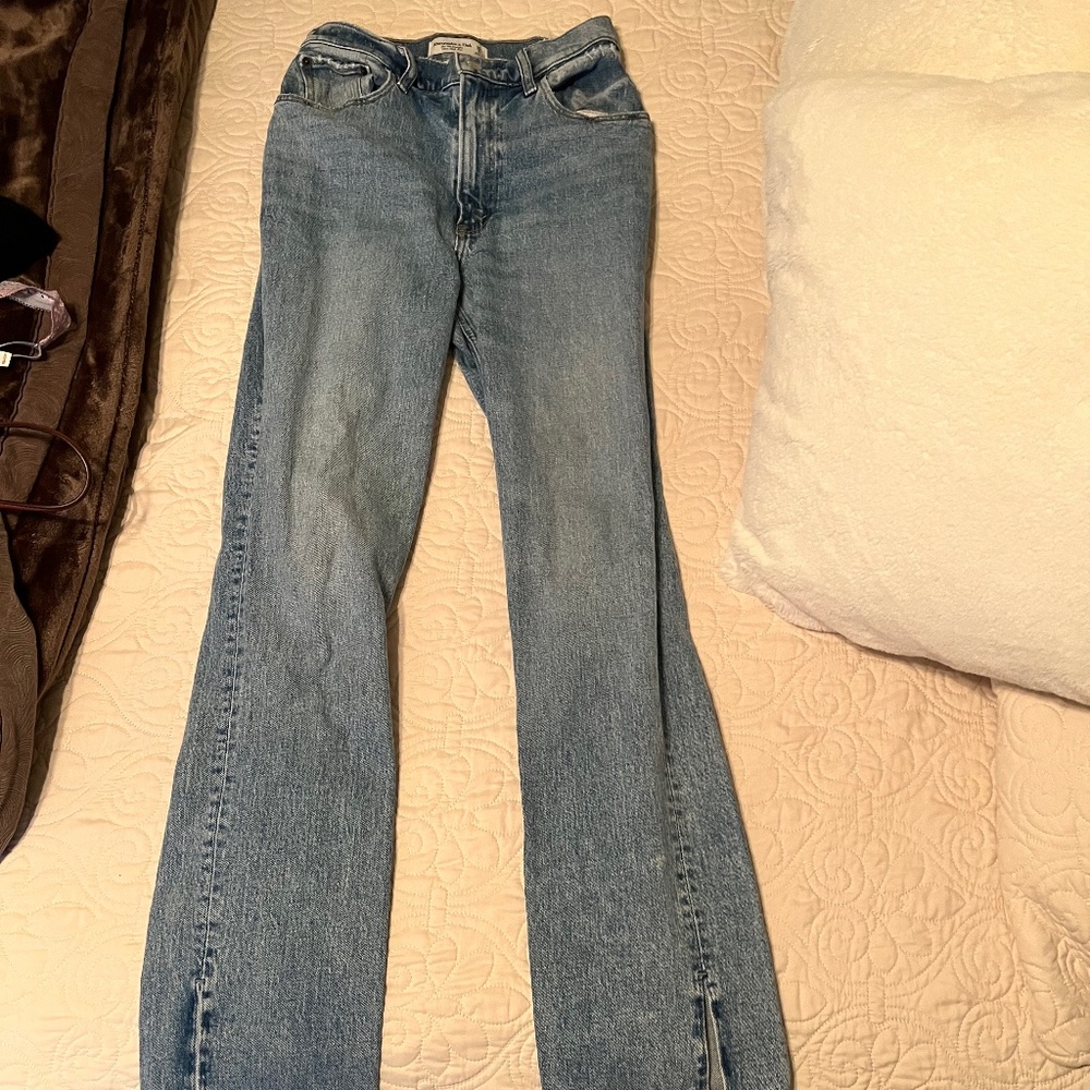 Abercrombie Curve Love split hem jeans